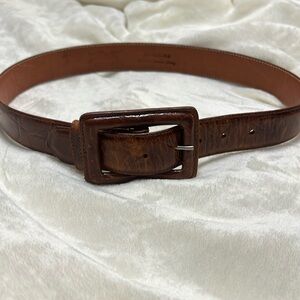 Zele women belt size Medium